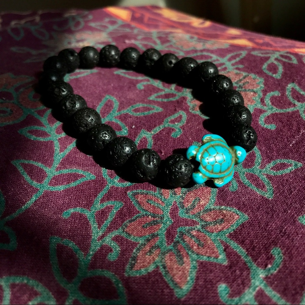 ❗️FREE❗️Sea Turtle Lava Stone Bracelet